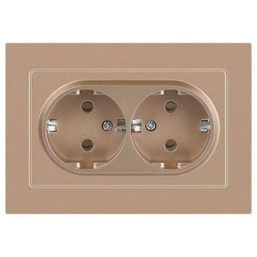 Розетка 2-м СП Accent 6-205-04 16А IP20 250В 2P+E Schuko AL/CU шампань Intro Б0063492