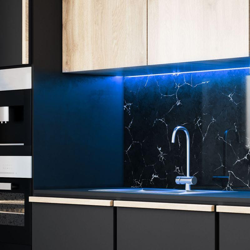 Лента светодиодная Black 5050/30-SMD 7.2Вт/м RGB IP20 330лм/м 12В (блист.5м) GAUSS 312000407